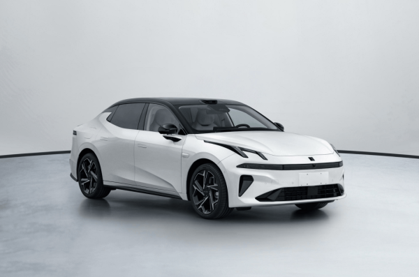 创盈配资 领克07/08 EM-P激光雷达版亮相：智驾升级，续航多样，竞争力再提升